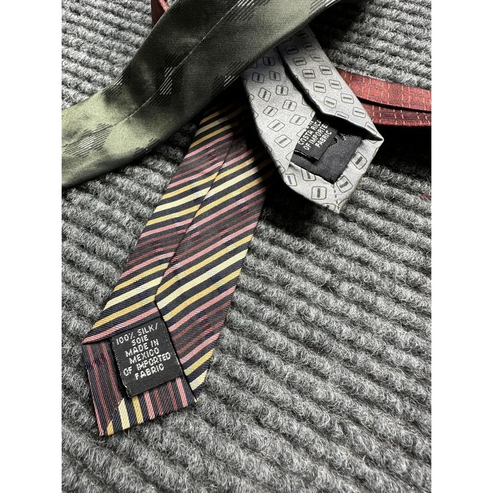 DKNY Ties Mens One Size Lot‎ of 4 100% Silk Striped Geometric Dress Business